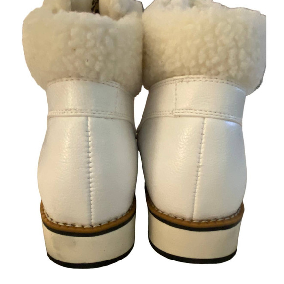White Mountain White Leather Shearling Lined Hiking Boot - Picture 6 of 9